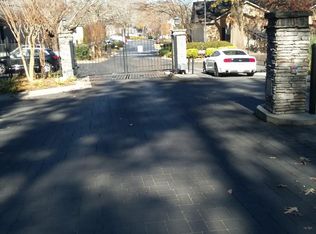 1003 Brighton Poin, Atlanta, GA 30328