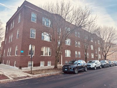 3039 W Belle Plaine Ave #Gu2, Chicago, IL, 60618