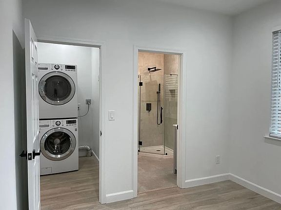 3rd image of 2409 Cory Ave #B
