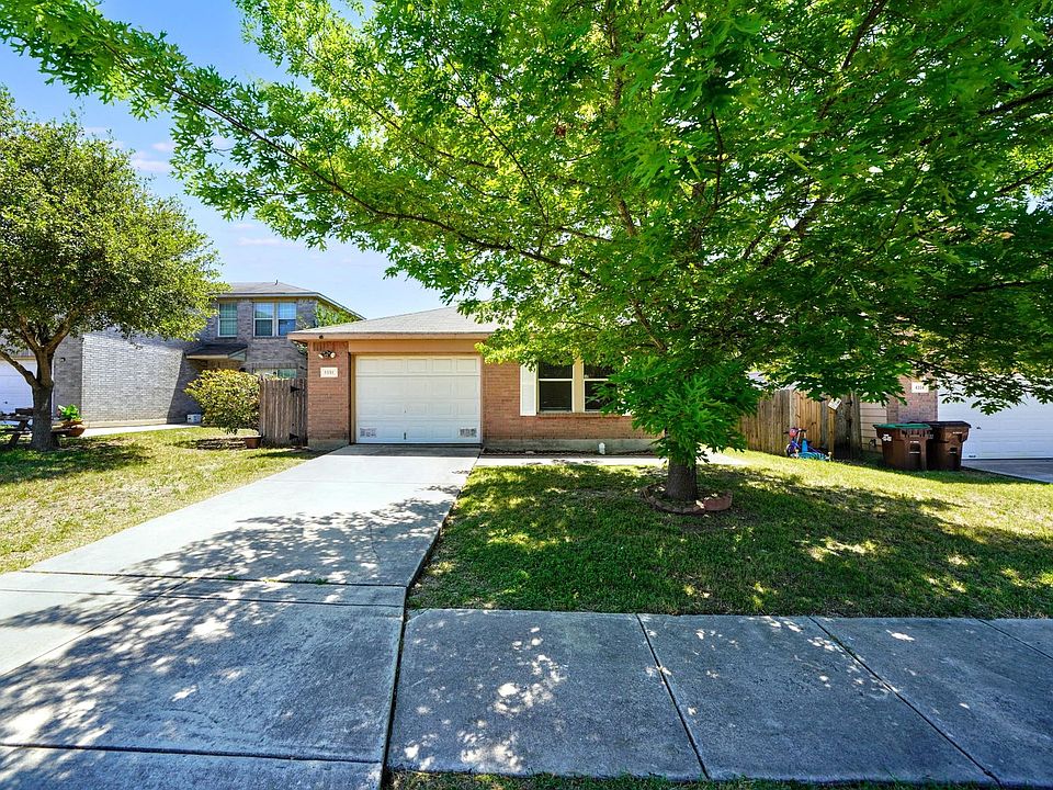 n.♡ 6338 N Le Mai Ave, Chicago, IL 60646 | Zillow