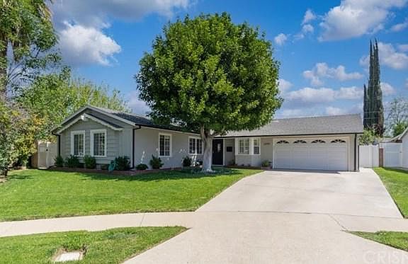 3rd image of 22901 Blythe St