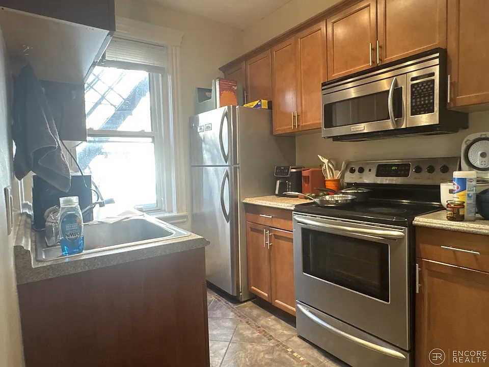 62 Park Dr #11