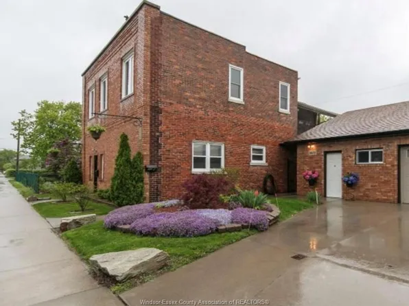 1679 Drouillard Rd #3, Windsor, ON N8Y 2S4