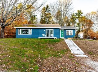 71 Durham Rd, Freeport, ME 04032
