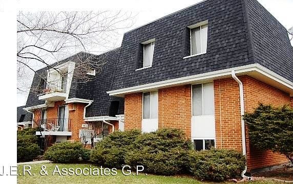 2nd image of 5810 Saint Charles Rd APT 1C