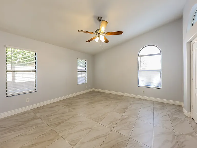 6490 W Wahalla Ln — Photo 10