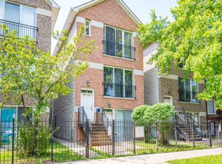 7652 S Colfax Ave, Chicago, IL 60649