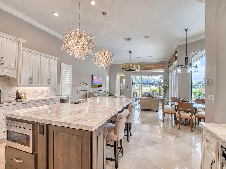 8801 Wellington View Dr — Photo 13