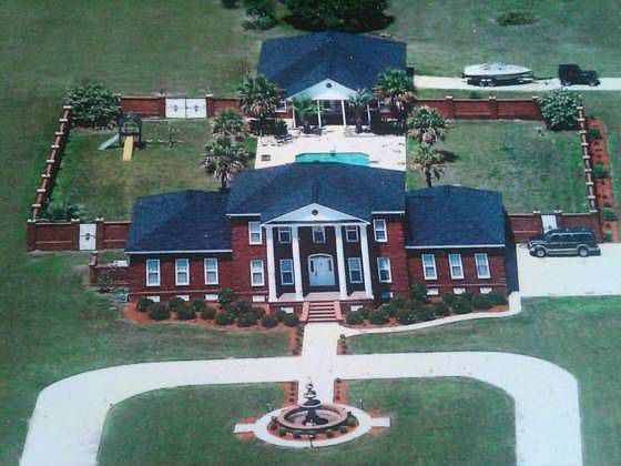 2nd image of 402 Palmetto Shores Dr