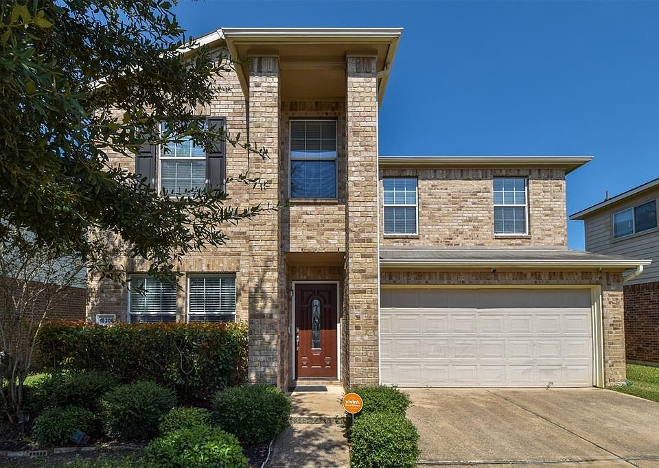 1st image of 19306 Arrow Grand Ct