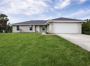 6023 Thrush Ave, Fort Myers, FL 33905