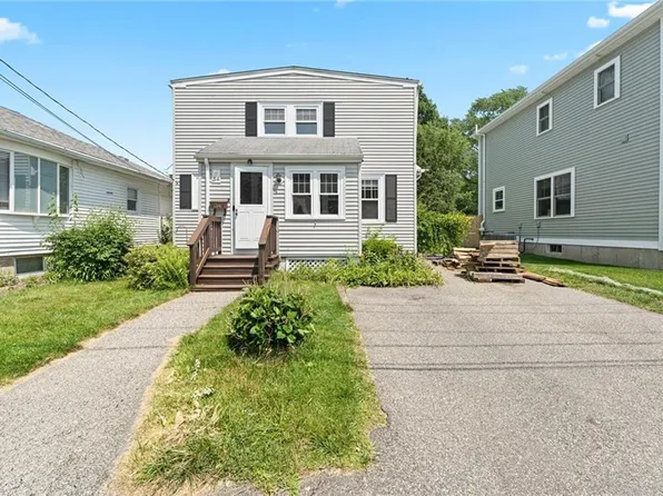 34 Tilden Ave, Warwick, RI 02888