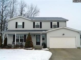 10414 Village Dr, Garrettsville, OH