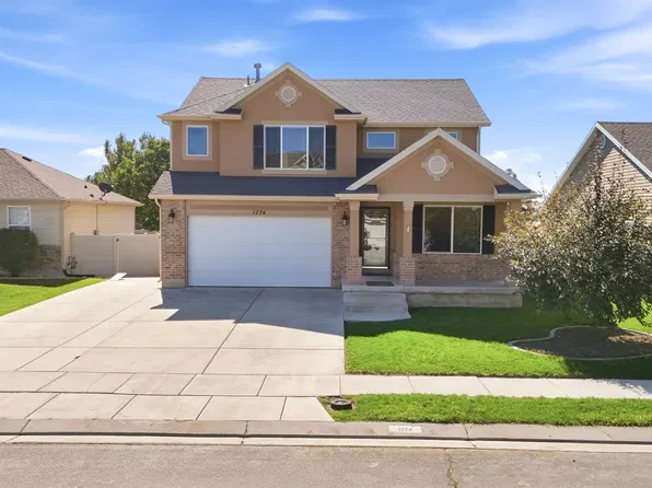 1774 E Independence Way, Eagle Mountain, UT 84005