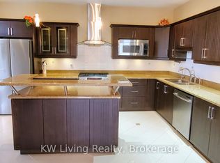 3751 19th Ave, Markham, ON L6C 1L8