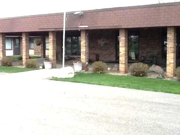 1200 18th Ave NW APT 123, Austin, MN 55912