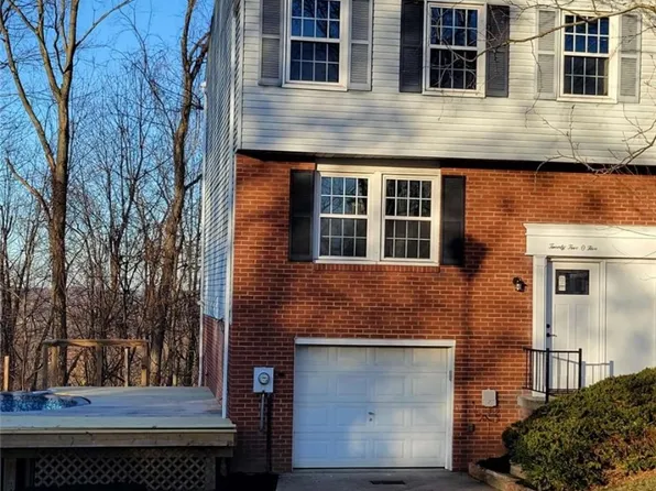 2505 Ashwood Ct, Freedom, PA 15042