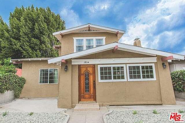 1st image of 1854 Canyon Dr