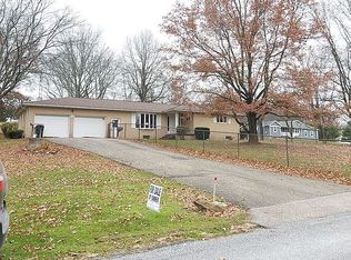 97 Wood Rd SE, Carrollton, OH 44615