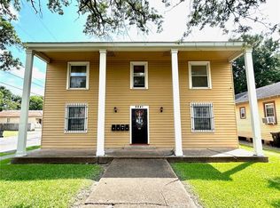 8841 S Claiborne Ave, New Orleans, LA 70118