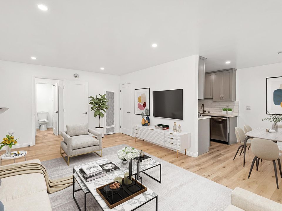 1st image of 1823 S Saint Andrews Pl