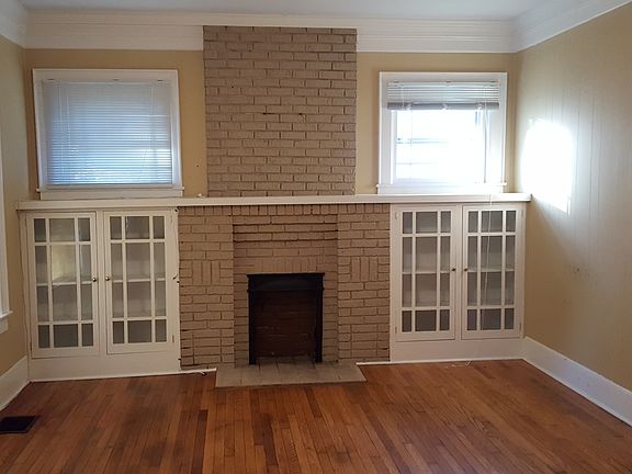 5th image of 629 N Cedar St #1