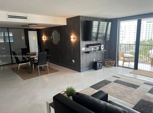 1800 Collins Ave APT 9D, Miami Beach, FL 33139
