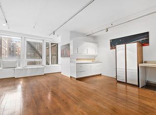 118 Spring St #5, New York, NY 10012