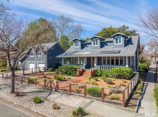 725 Monroe St, Santa Rosa, CA 95404