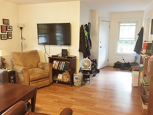 1st image of 67 Winslow Ave #2