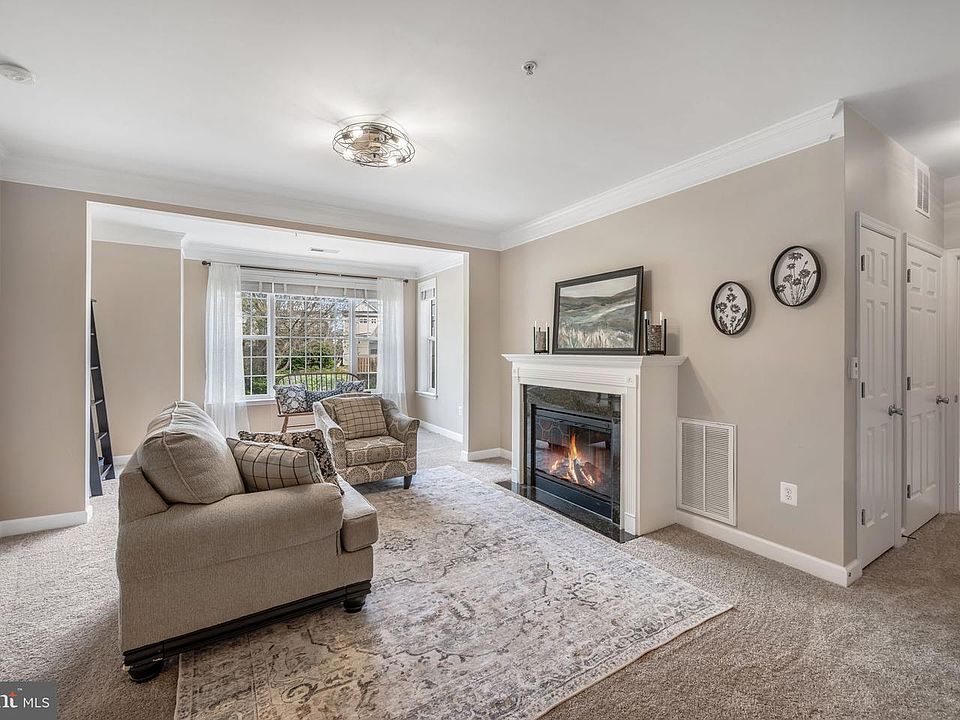 1st image of 701 Cobblestone Blvd Unit 203