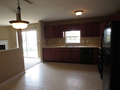 5th image of 6420 Bradshire Ct
