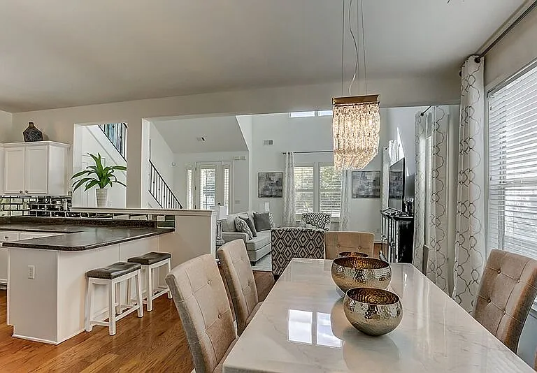 1338 Harbor Park Dr — Photo 22