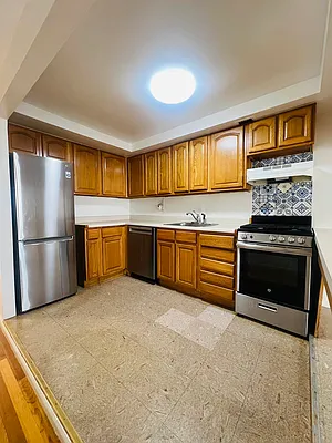 Rented by Brown Harris Stevens | media 4