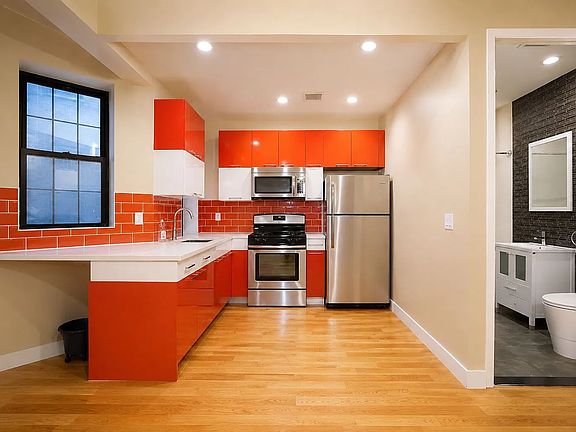 2nd image of 279 Halsey St #1B