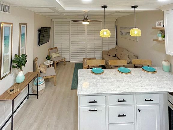 4th image of 2400 S Ocean Drive #V-211