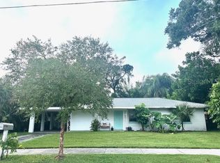 1928 Hyde Park St, Sarasota, FL 34239