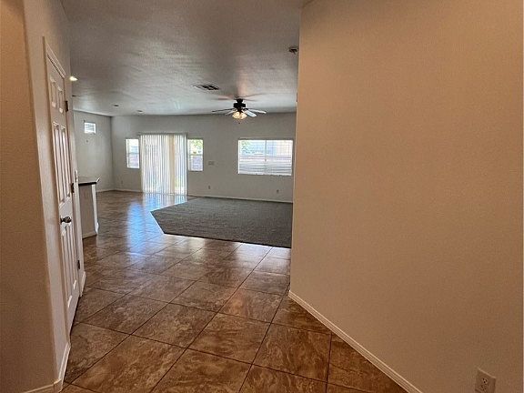 4th image of 4637 Del Laguna Ct