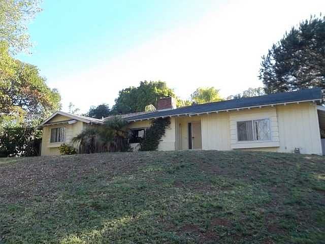 1st image of 1534 Encino Dr