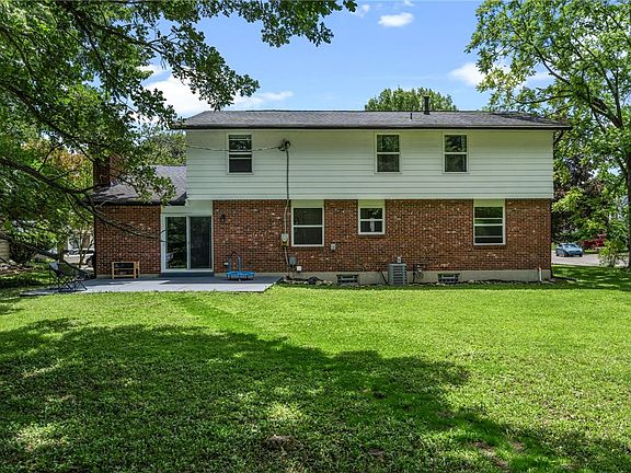 4th image of 4460 Meadowsweet Dr