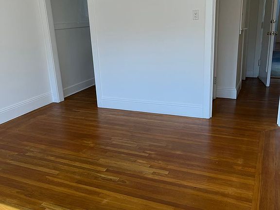 5th image of 1544 Pacific Ave #10940585