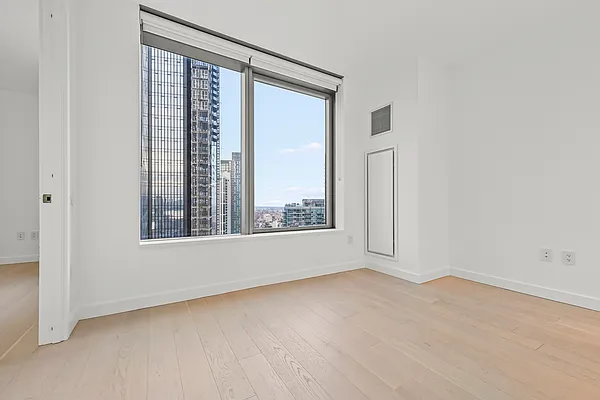 Rented by Realmart Realty LLC | media 2