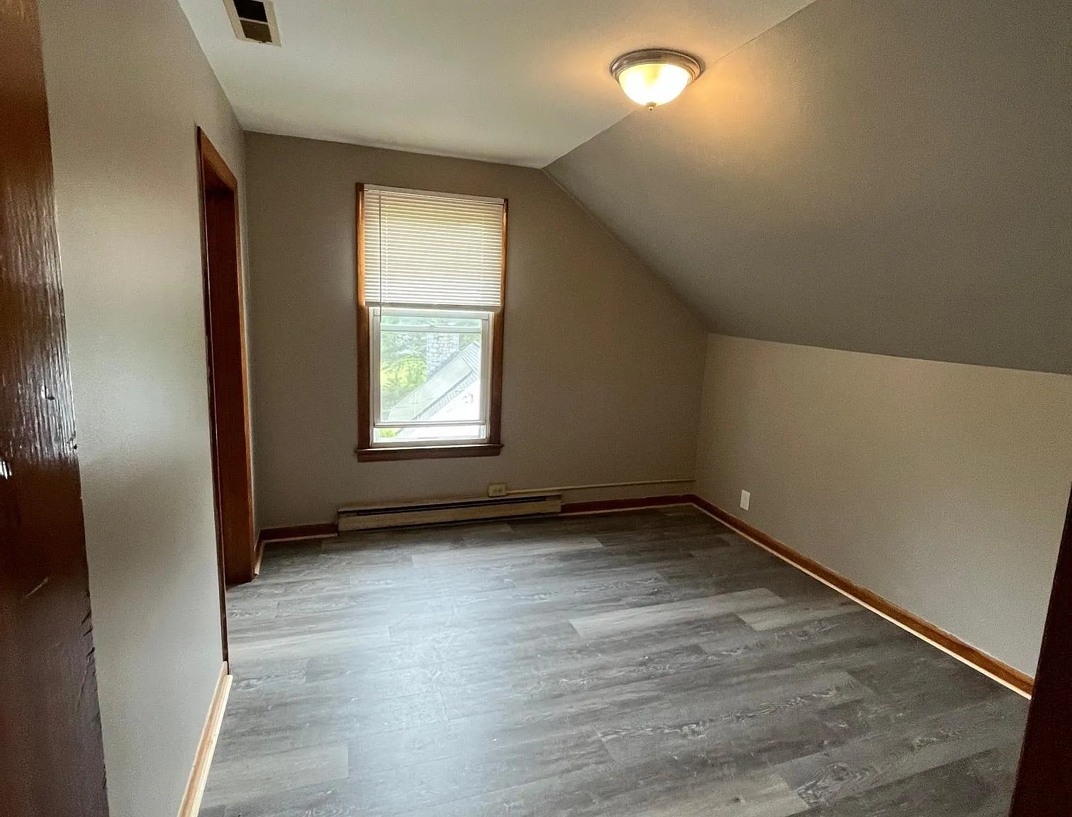 64 Rufus St — Photo 4
