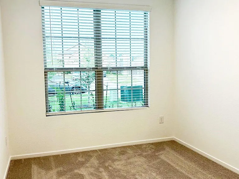 14973 Rustic Moon Rd — Photo 12