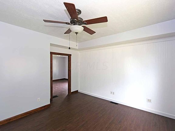 2nd image of 305 N Jefferson St