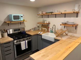 35 NE Ainsworth St, Portland, OR 97211