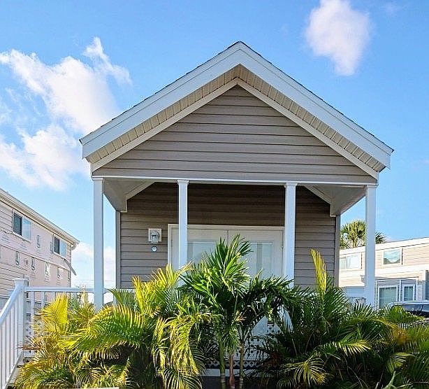 1st image of 3701 Baynard Dr #G-28