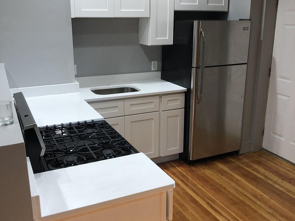 2nd image of 47 S Huntington Ave #2