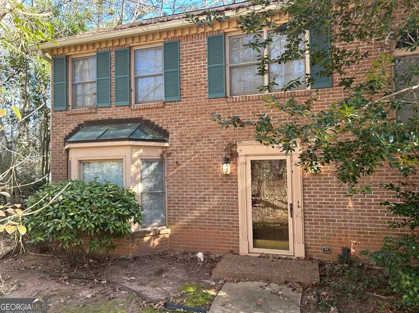 215 Melrah Hl, Peachtree City, GA 30269