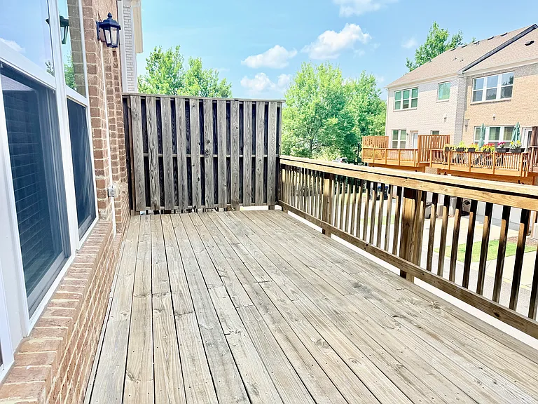 860 Sunset Park Dr — Photo 15